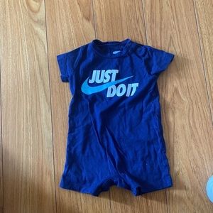 NIKE onesie ( shorts)